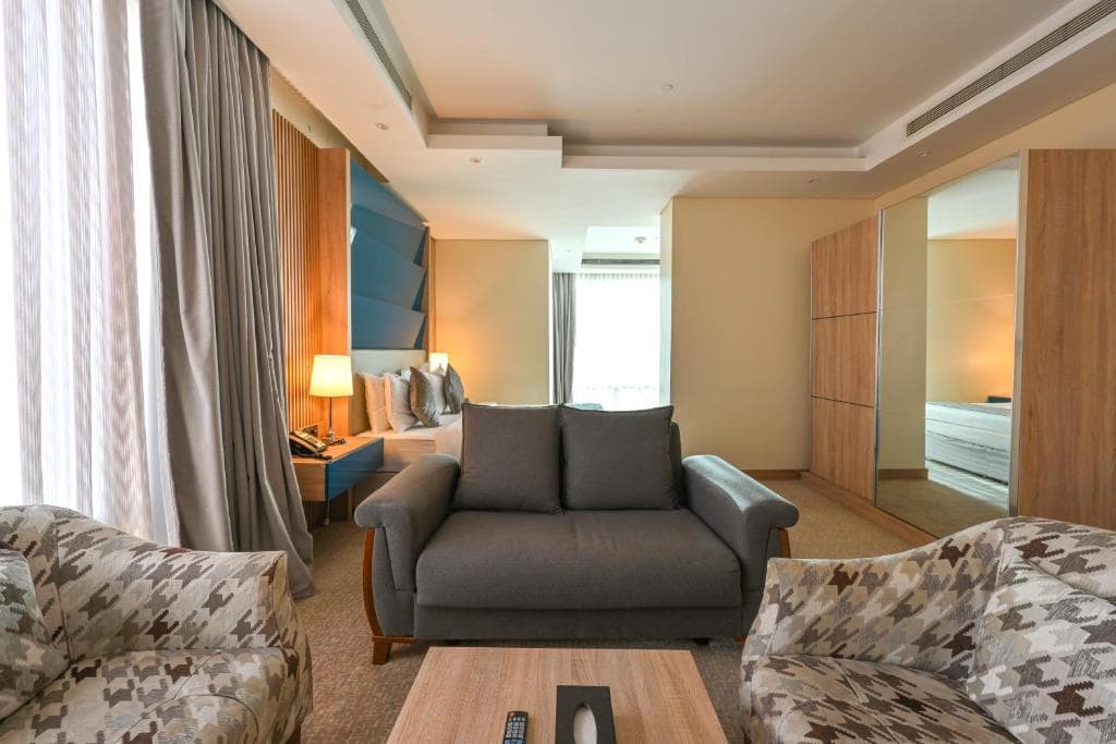 Al Mansour Suites Hotel - 35