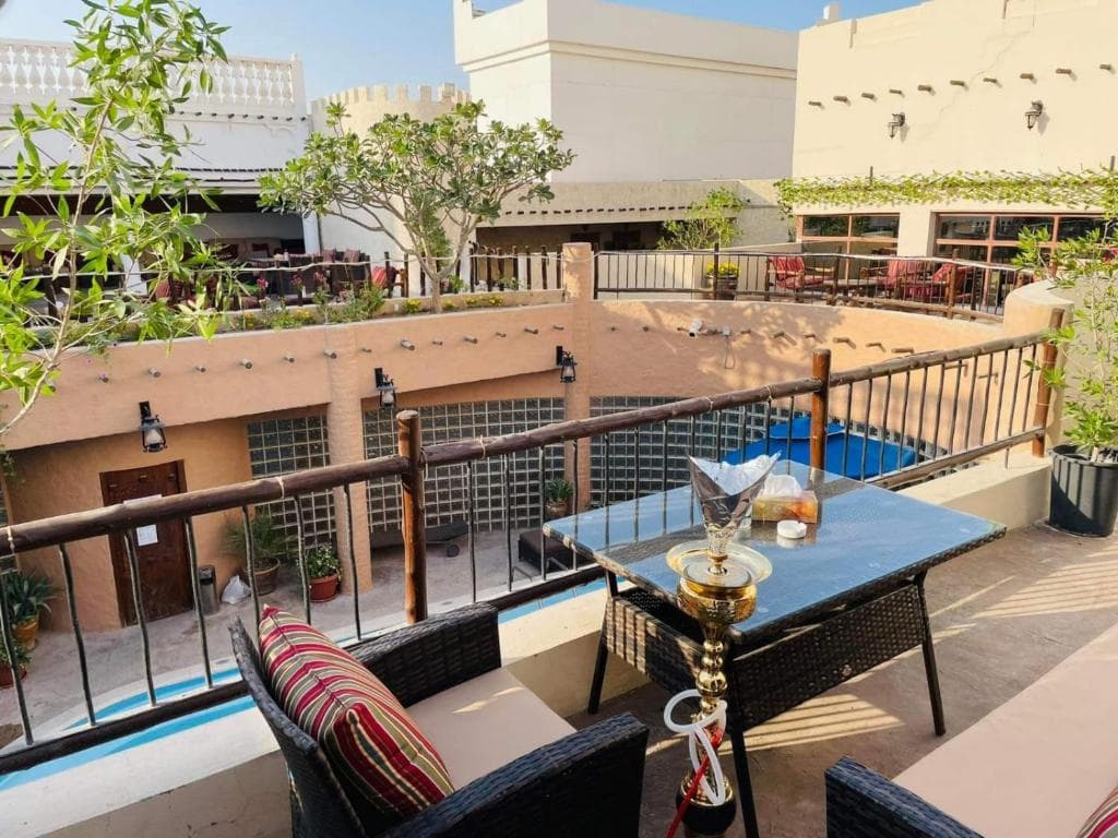 Al Liwan Suites - 4