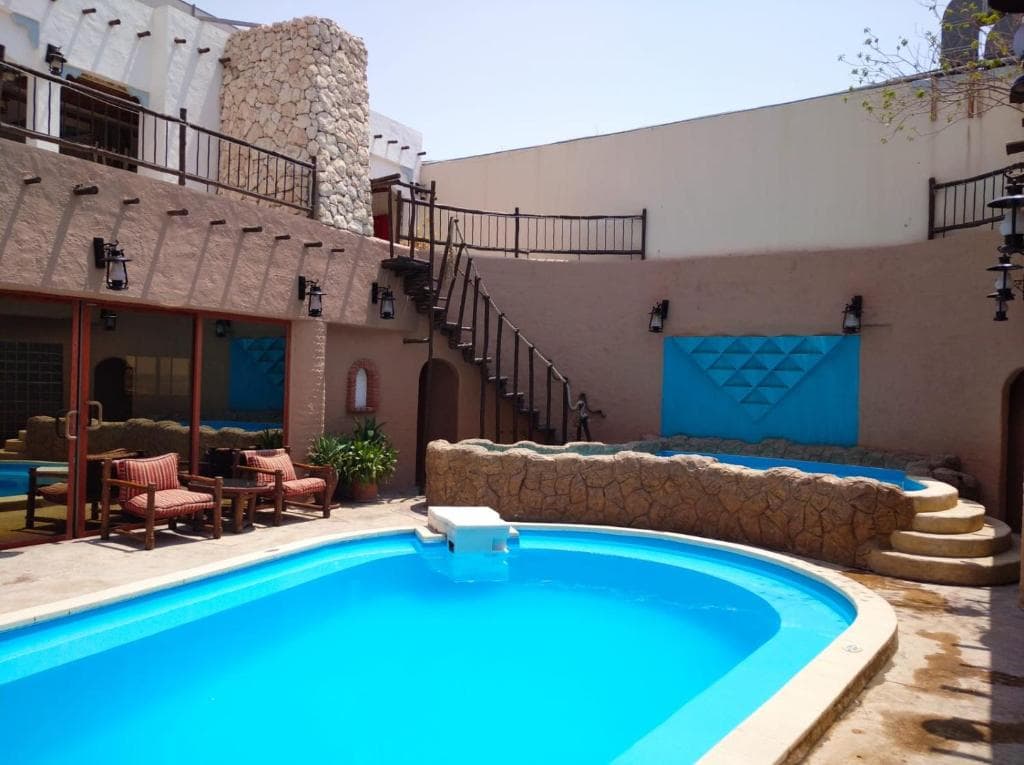 Al Liwan Suites - 17