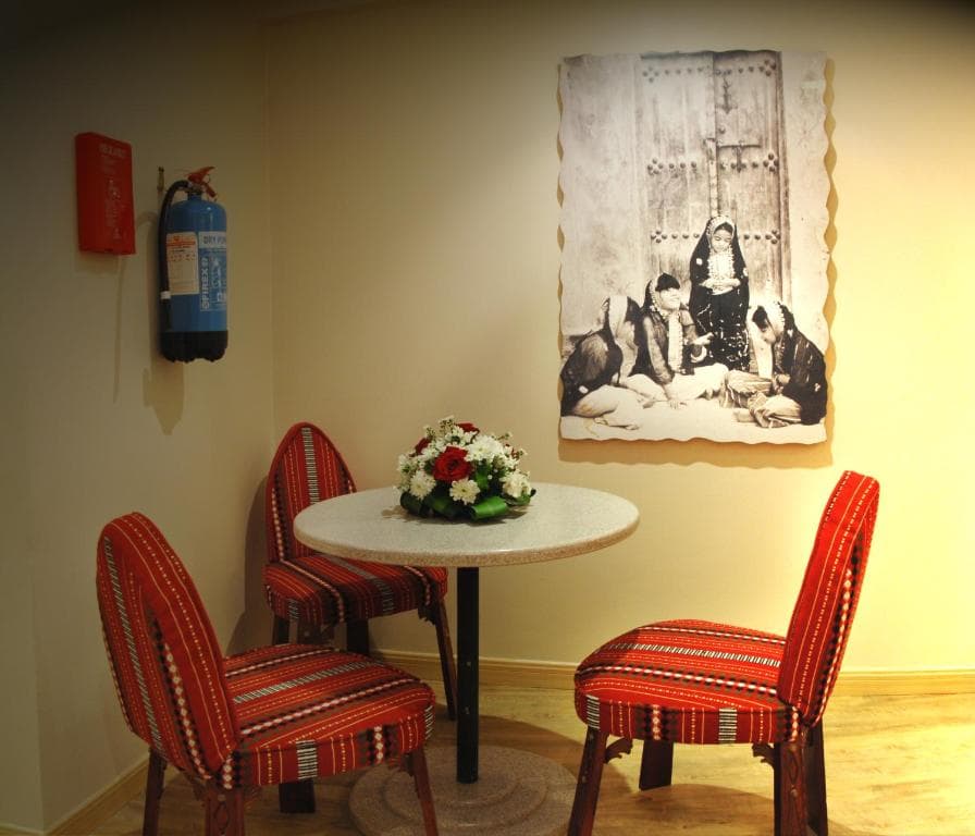 Al Liwan Suites - 31