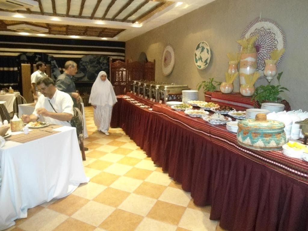 Al Liwan Suites - 43