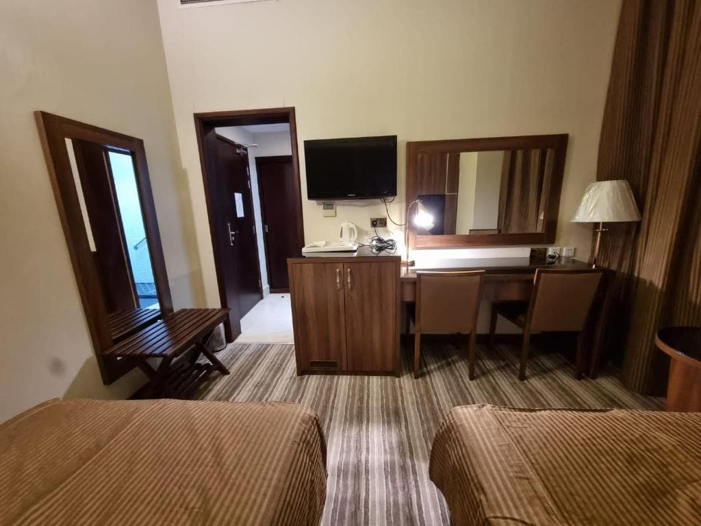 Royal Qatar Hotel - 11