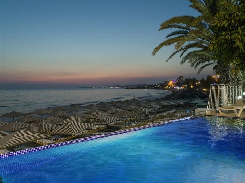 Aska Just In Beach - 4