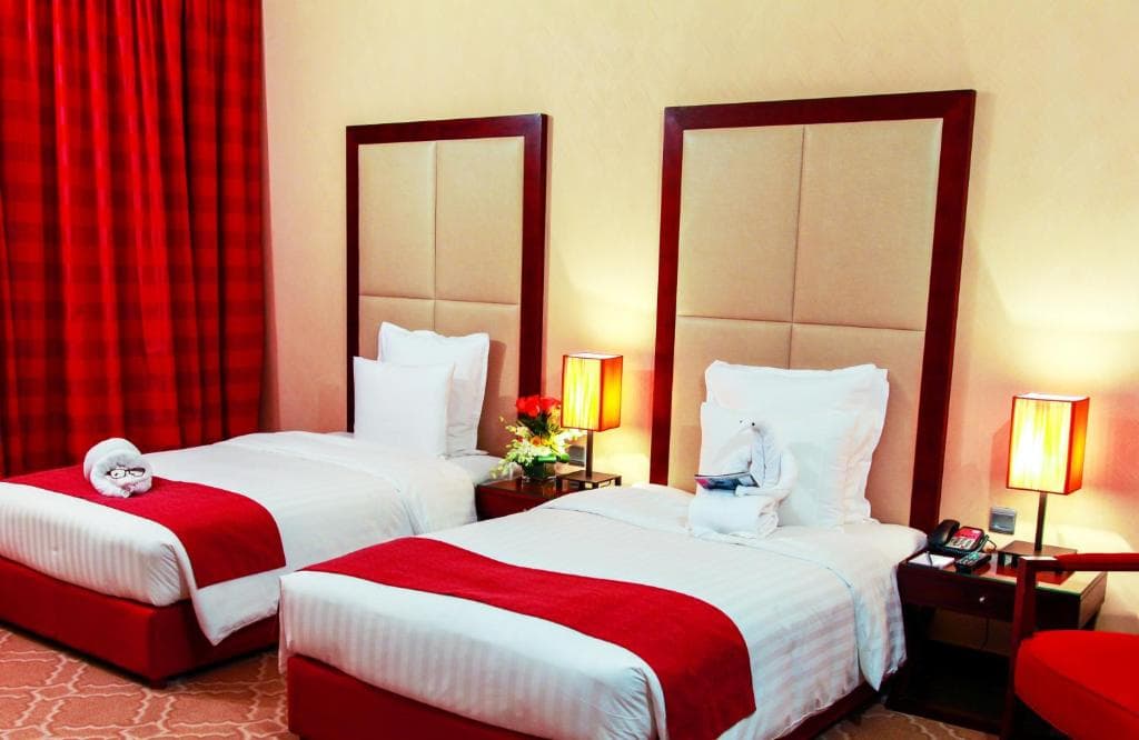Grand Regal Hotel - 17