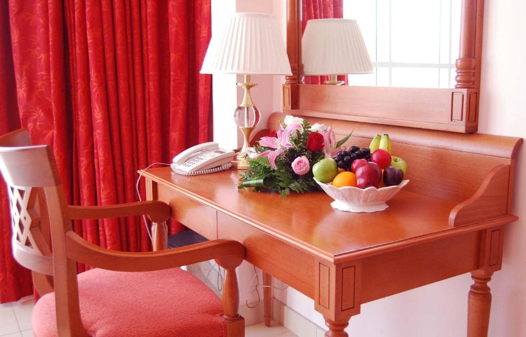 Al Madina Suites Doha - 15
