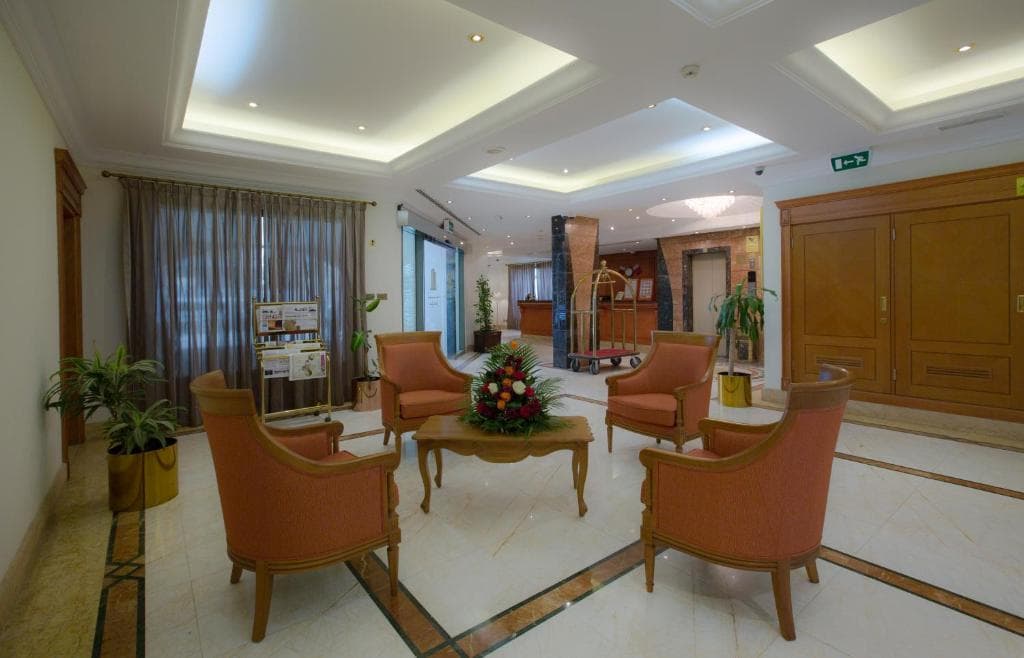 Al Madina Suites Doha - 31