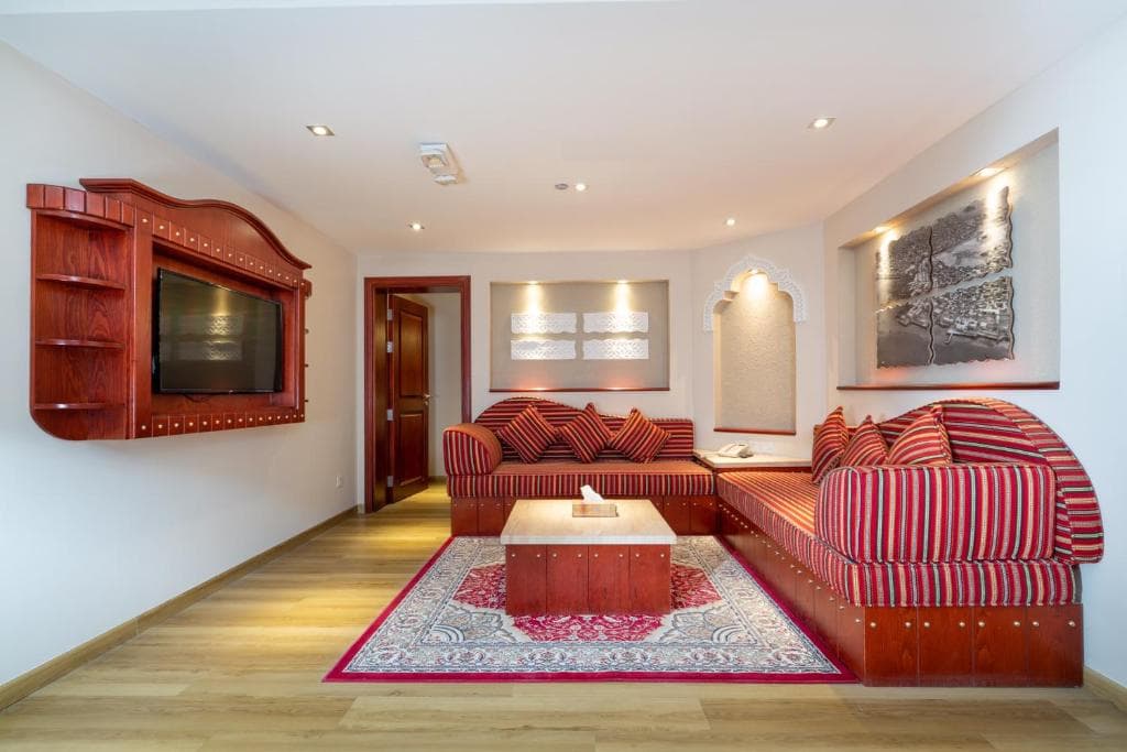 Al Liwan Suites Rawdat Al Khail - 6