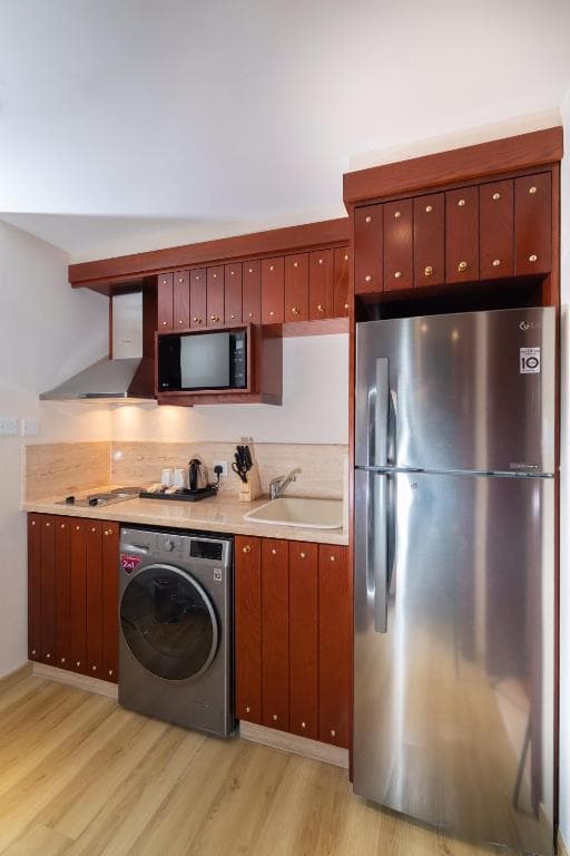 Al Liwan Suites Rawdat Al Khail - 14