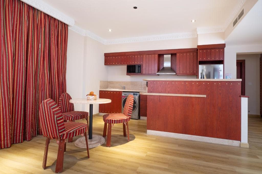 Al Liwan Suites Rawdat Al Khail - 25