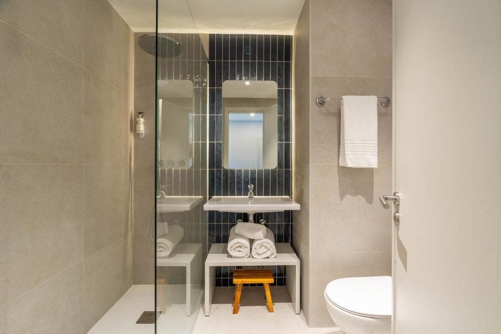 Aqualuz Lagos by The Editory - 3