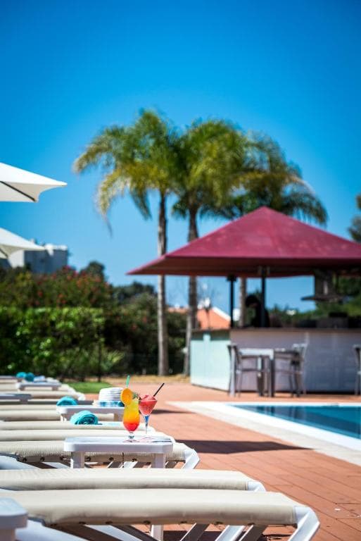 Areias Village Beach Suite Hotel - 11
