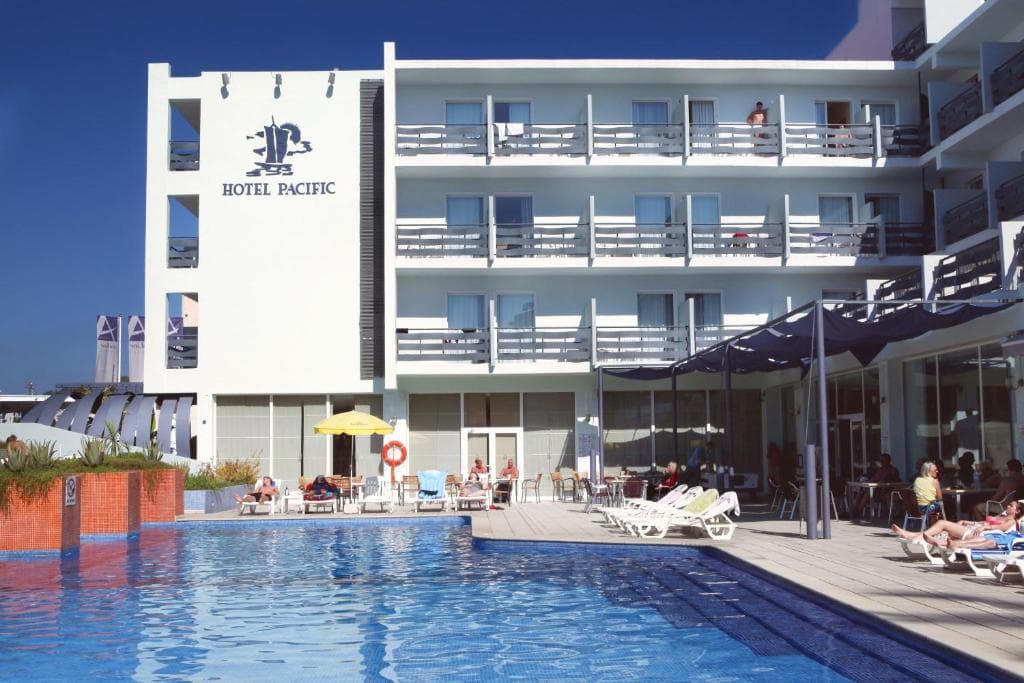 azuLine Hotel Pacific - 1
