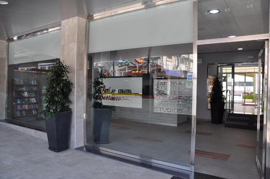 Casablanca Suites - Adults Only - 16