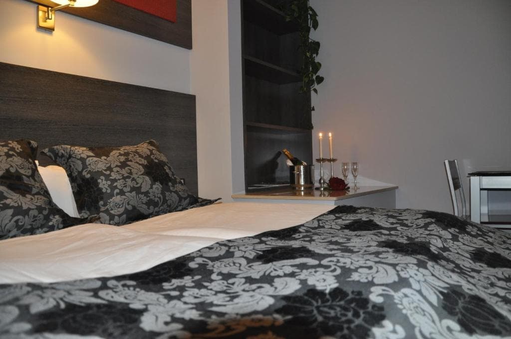 Casablanca Suites - Adults Only - 24