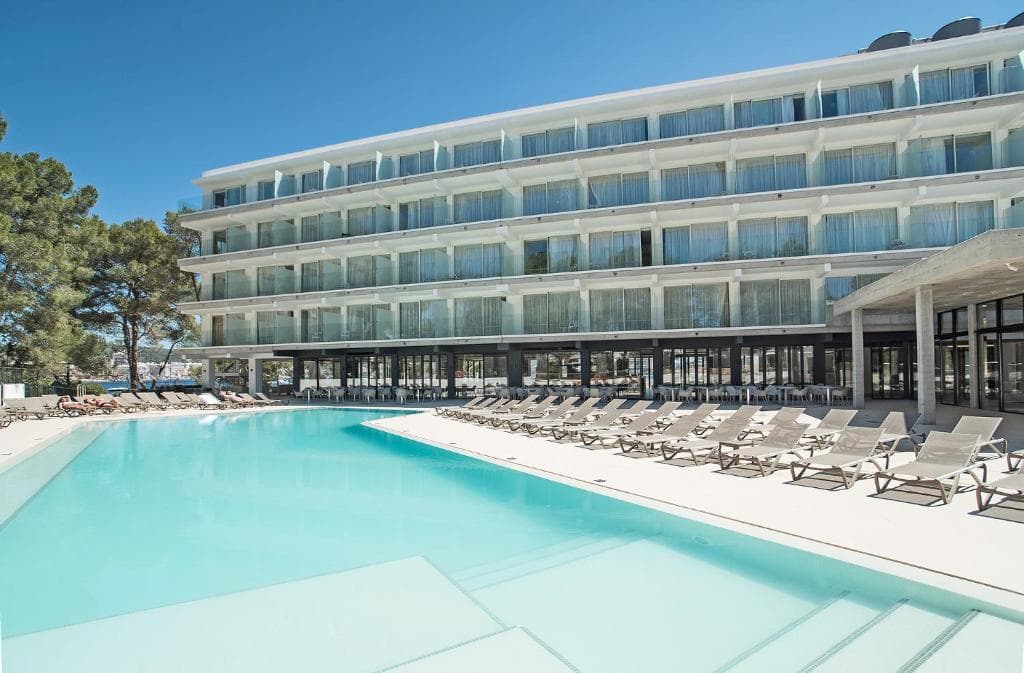 Els Pins Resort & Spa - 9