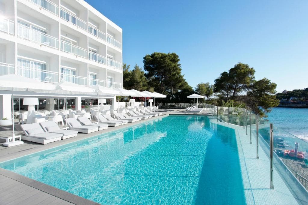 Grupotel Ibiza Beach Resort - Adults Only - 2