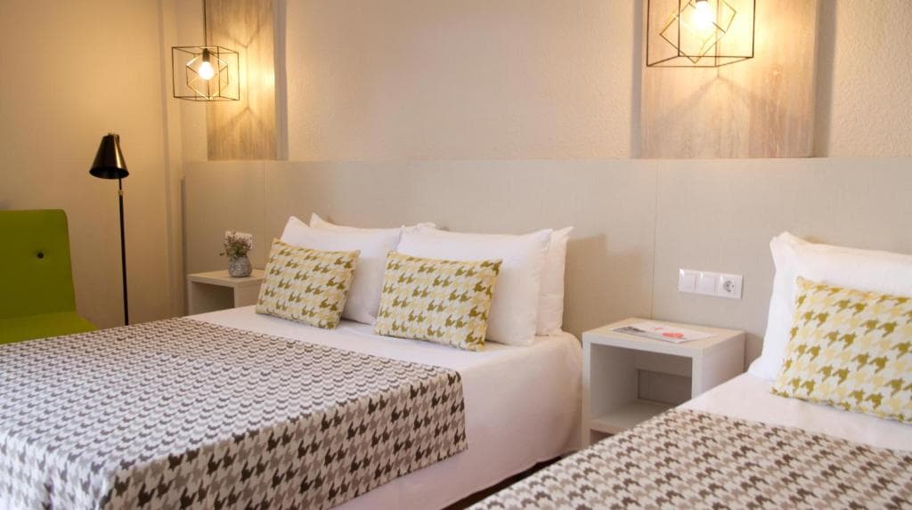 Hotel Alegria Plaza Paris - 13