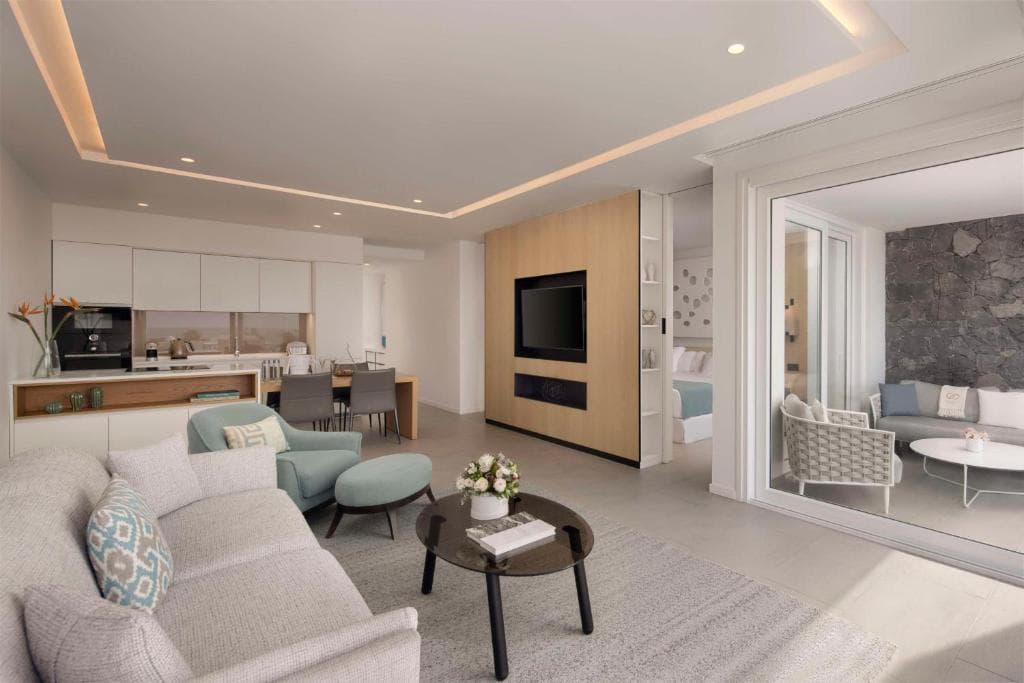 Hotel Royal Hideaway Corales Suites - 93