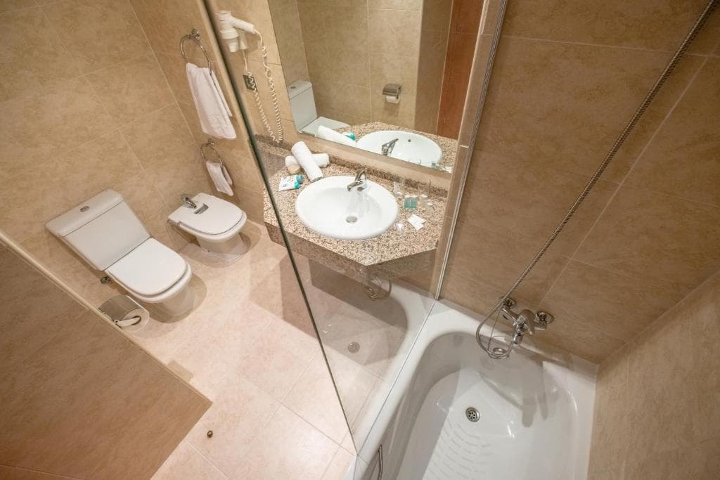 Barcelona - Hotel California Palace - 27