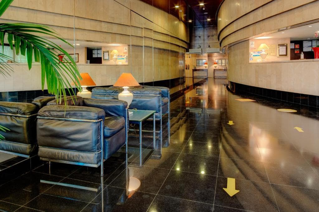 VIP Executive Eden Aparthotel - 18