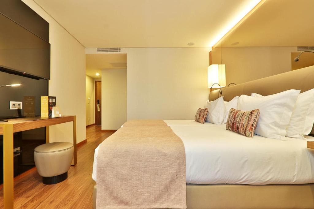 TURIM Iberia Hotel - 33