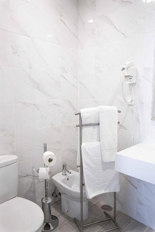 Grande Pensao Residencial Alcobia - 8