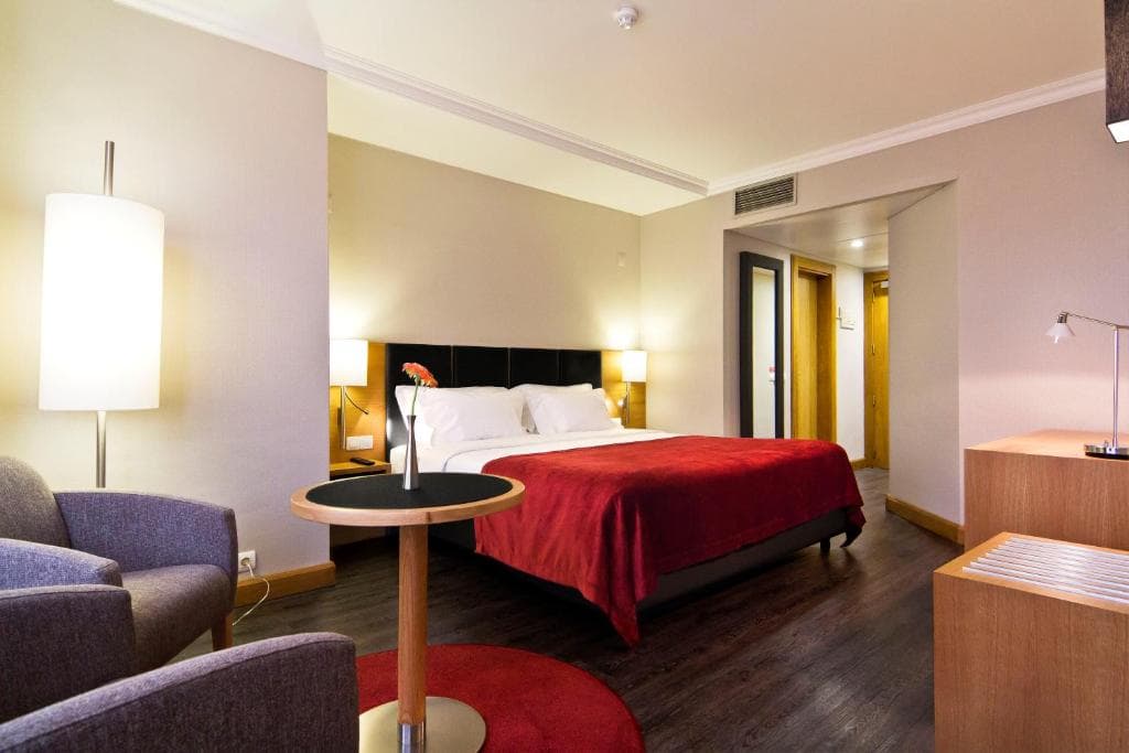 Sana Reno Hotel - 13