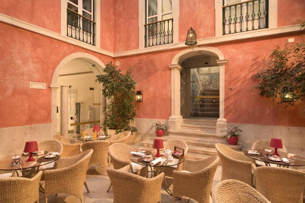 Hotel Real Palacio - 2
