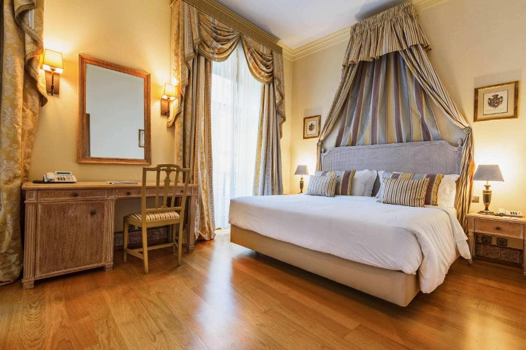 Hotel Real Palacio - 3