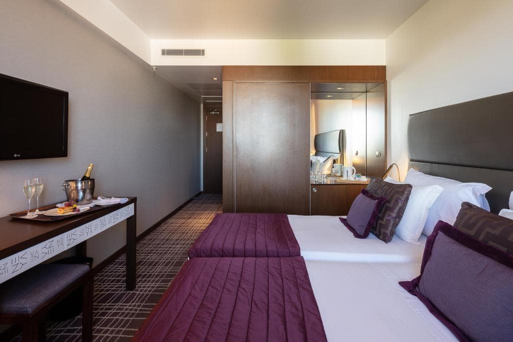 NEYA Lisboa Hotel - 12