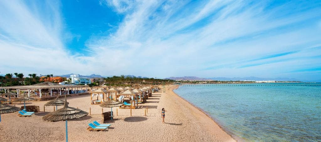 Amwaj Oyoun Resort