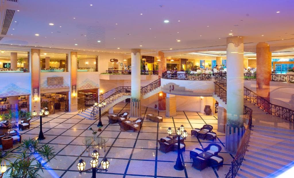 Amwaj Oyoun Resort - 4