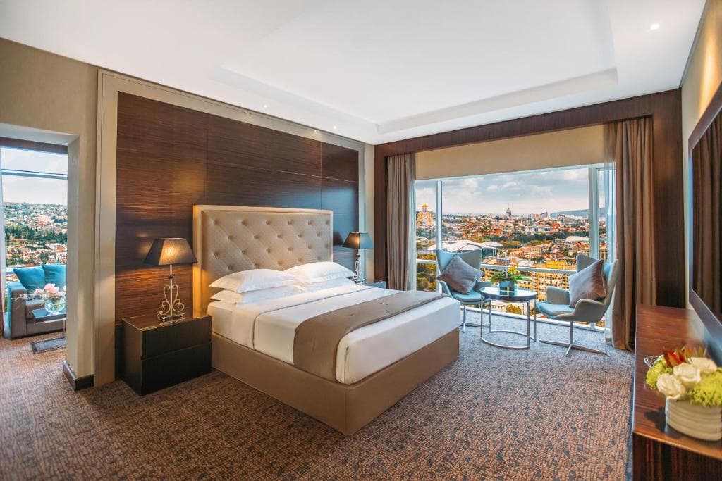 The Biltmore Tbilisi Hotel - 11