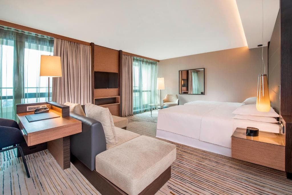 Sheraton Grand Tbilisi Metechi Palace - 29
