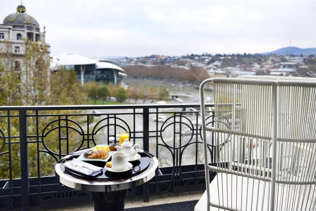 Ambassadori Tbilisi Hotel - 12