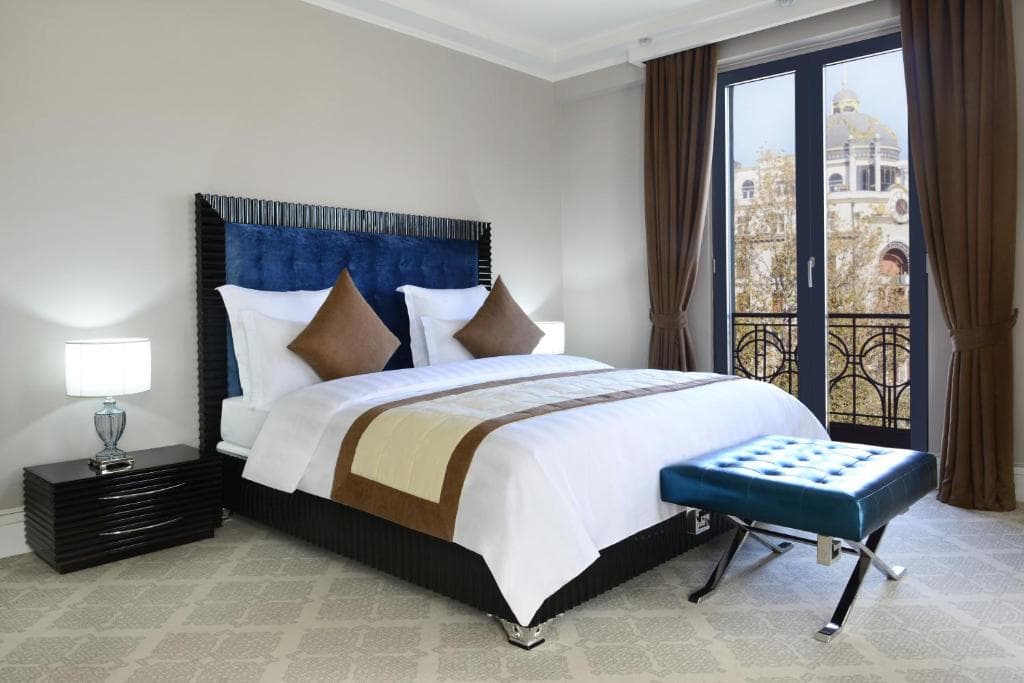 Ambassadori Tbilisi Hotel - 41