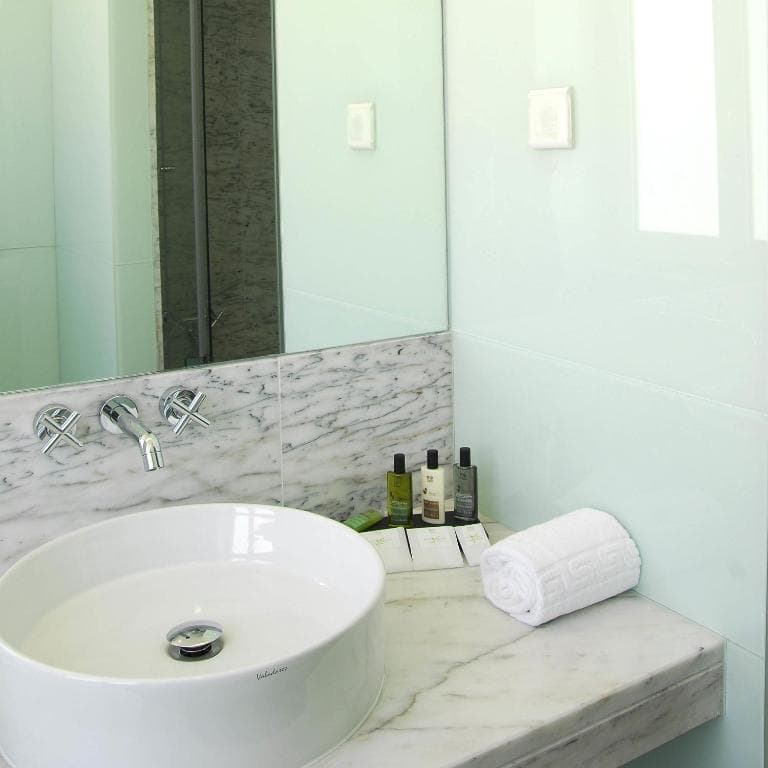 Hotel Jeronimos 8 - 3