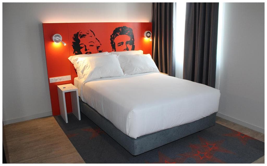 Star inn Lisbon Airport - 17