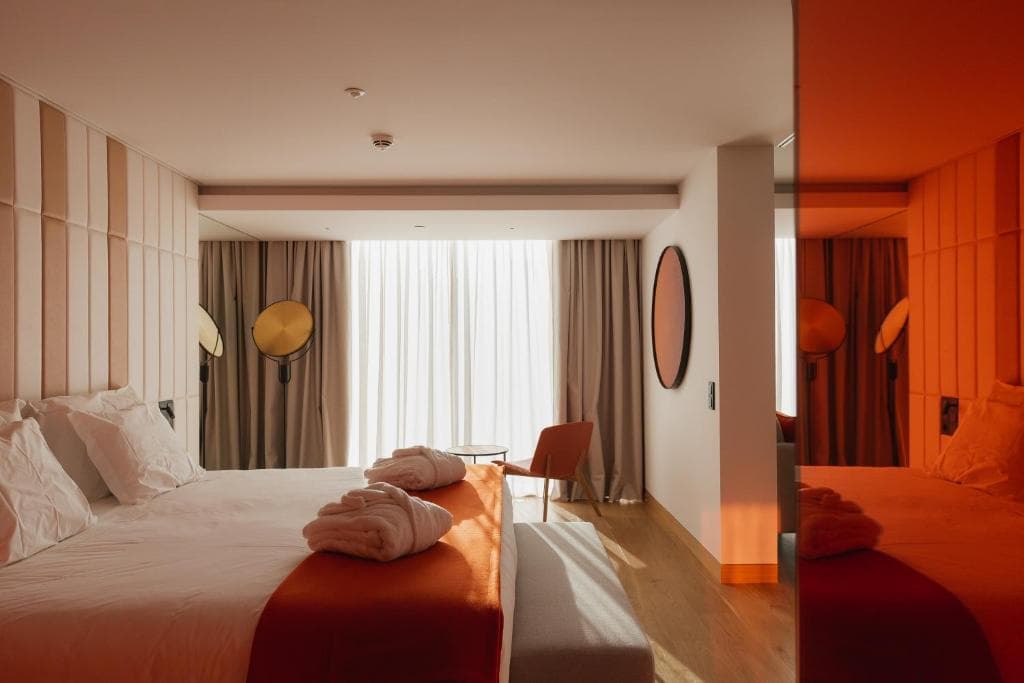 Lumen Hotel & The Lisbon Light Show - 7