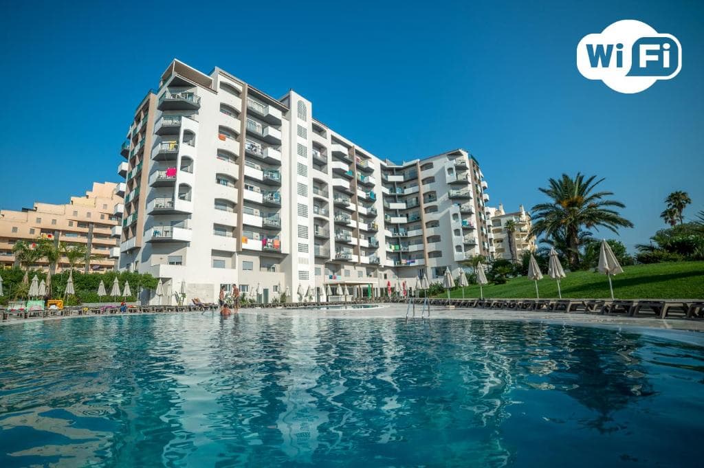 Apartamentos Turísticos Flor da Rocha