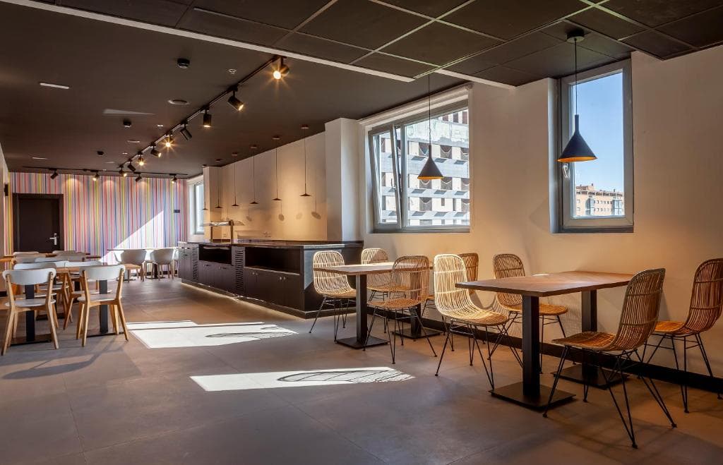 Vertice Roomspace - 42