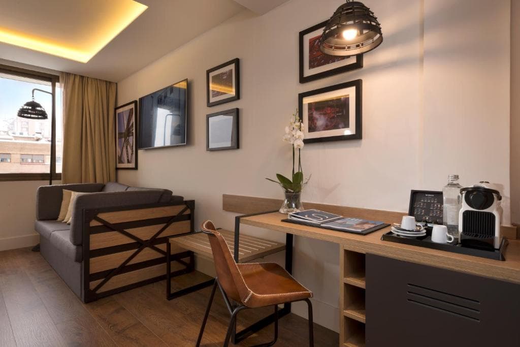 Hotel H10 Tribeca - 10