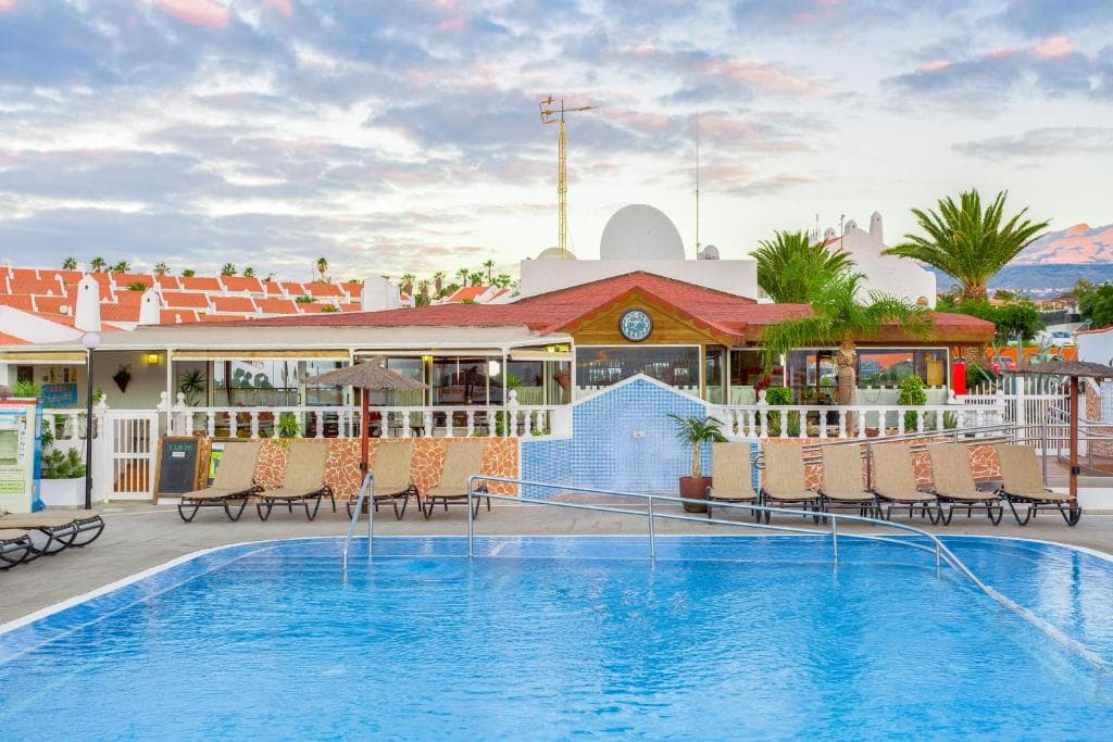 Sunset View Club - 24