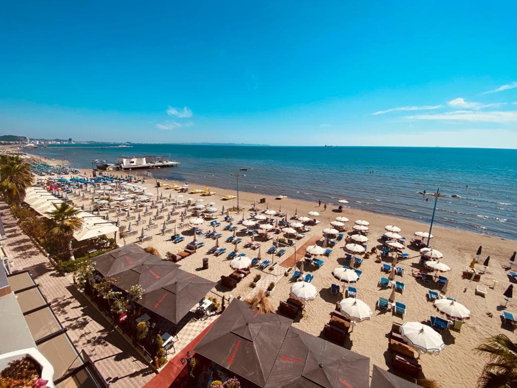 Hotel Alion - 41