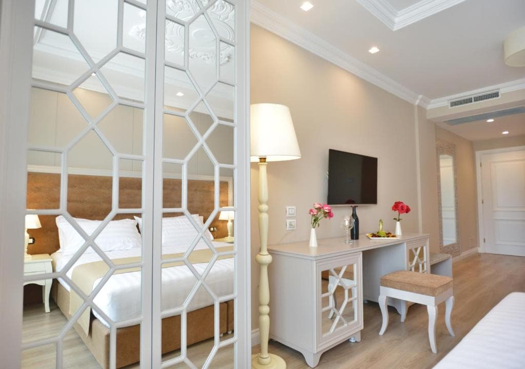 Hotels & Resorts Flower - 40