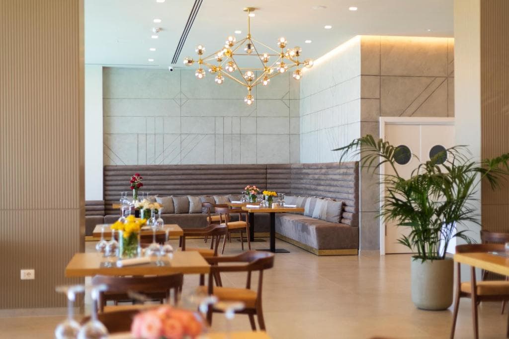 AMR Hotel - 5