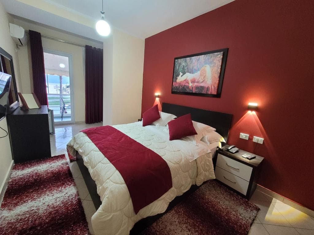 Hotel Haris - 2
