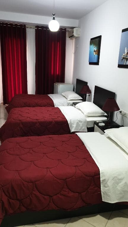 Hotel Haris - 17