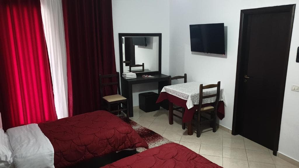 Hotel Haris - 18