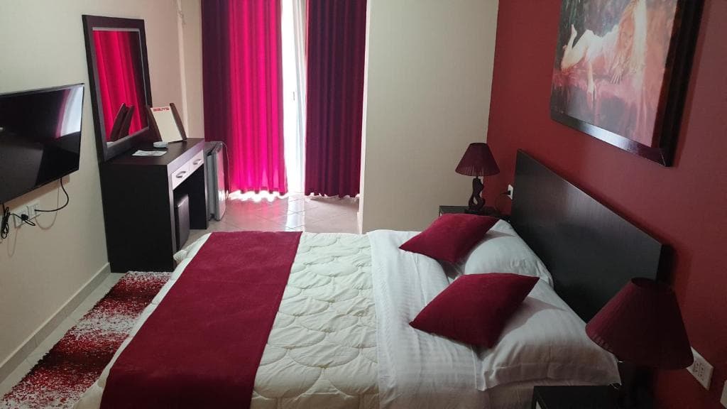 Hotel Haris - 26